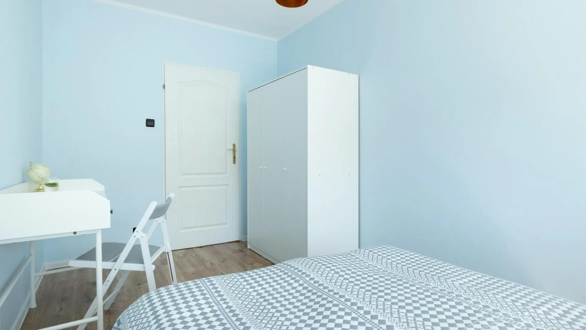 Zrodlana Two-Bedroom Apartment With Balcony Kolobrzeg By Noclegi Renters